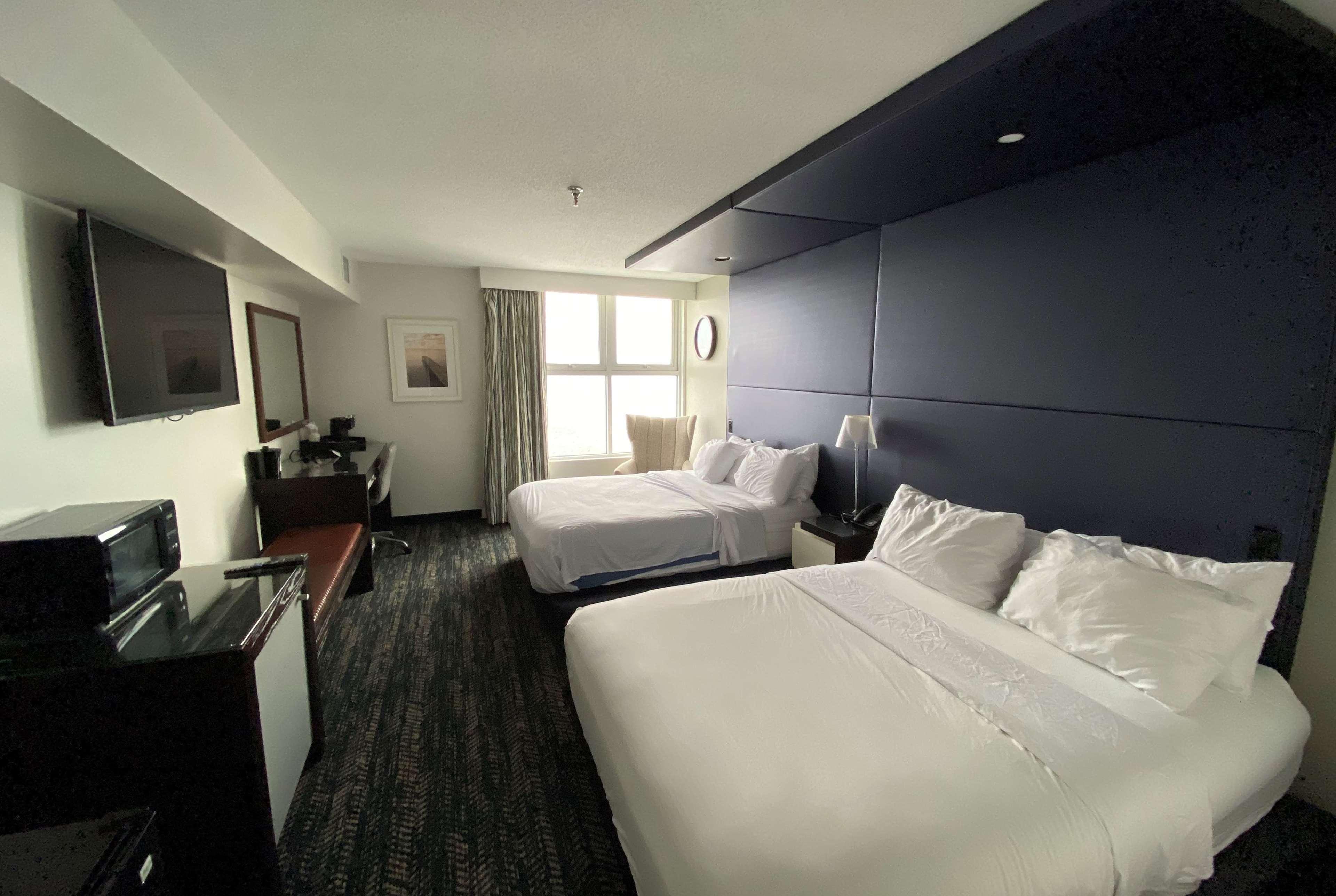 41 Lakefront Hotel, Trademark Collection By Wyndham Geneva Exterior photo