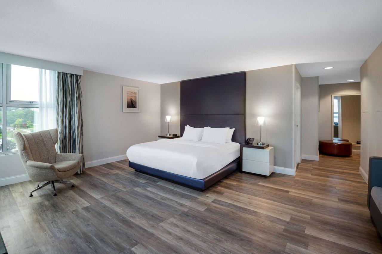 41 Lakefront Hotel, Trademark Collection By Wyndham Geneva Exterior photo
