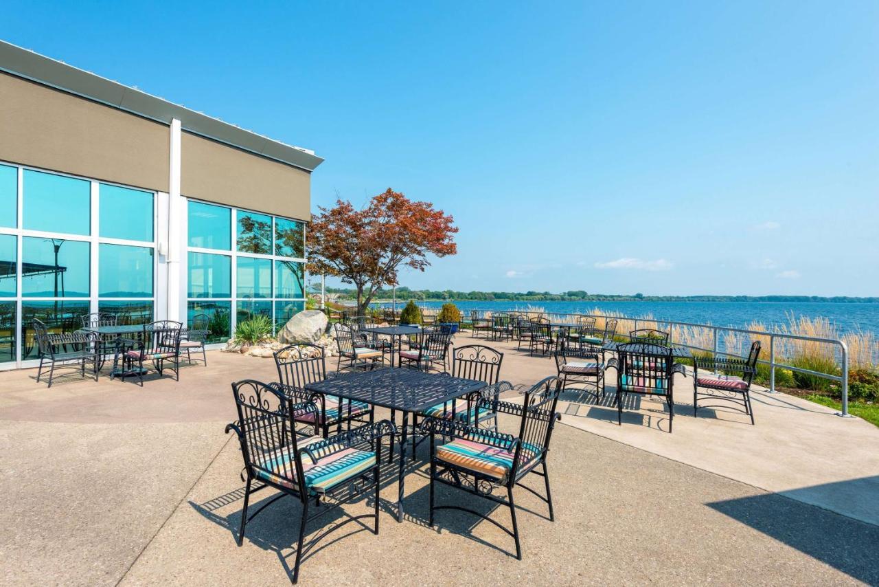 41 Lakefront Hotel, Trademark Collection By Wyndham Geneva Exterior photo